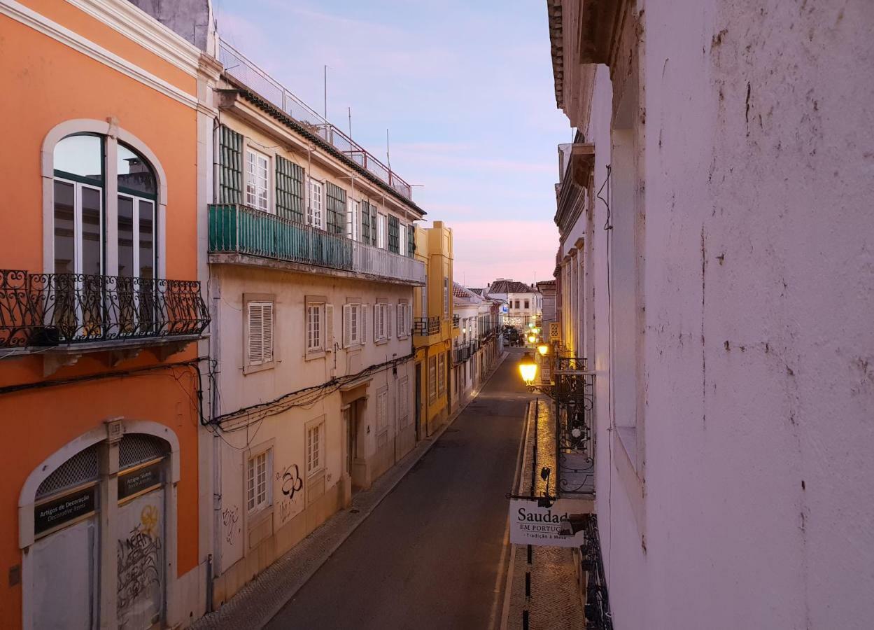 Old Charming House Faro Apartment Exterior foto